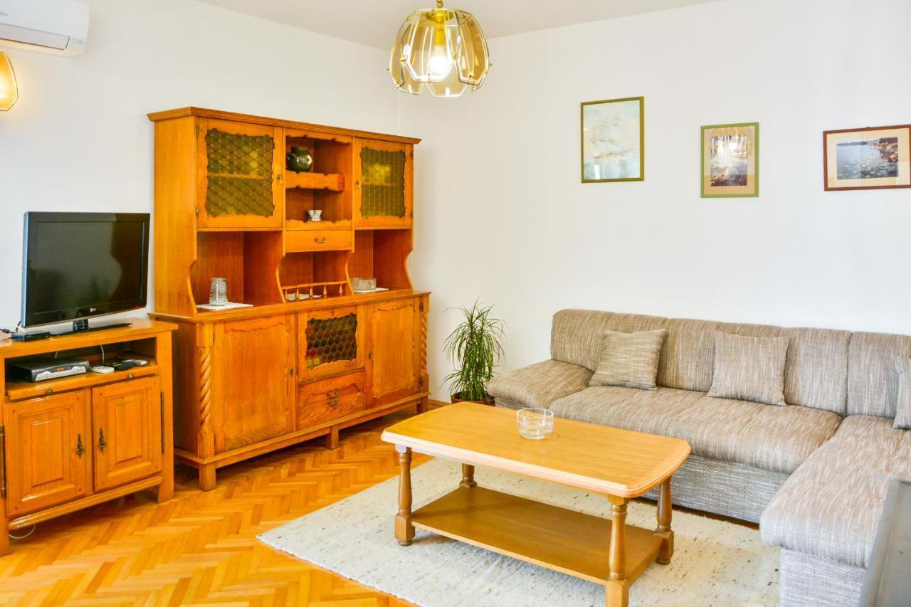 Apartman Gabrijela Senj  Exteriér fotografie